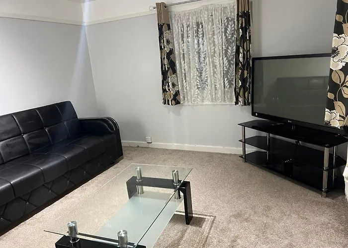 Cosy 2 Bedroom Flat