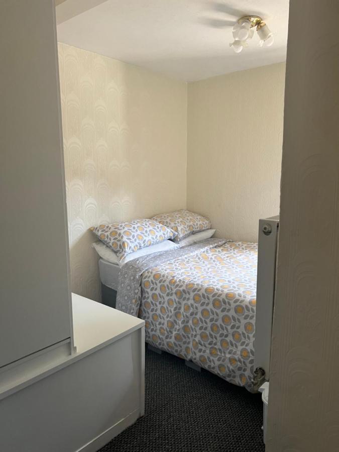 Cosy 2 Bedroom Flat Apartment