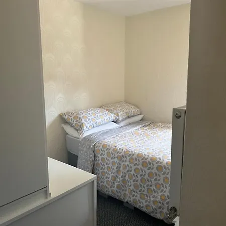 Cosy 2 Bedroom Flat London Exterior photo